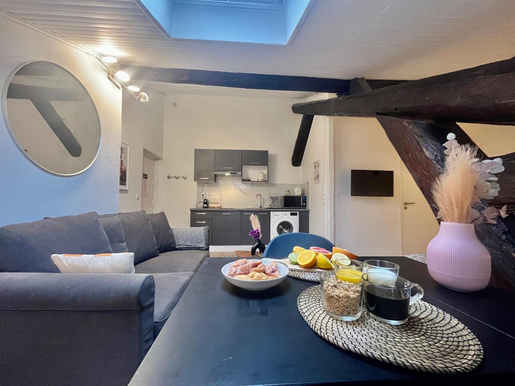 Suite Polka Lyon Exteriör bild
